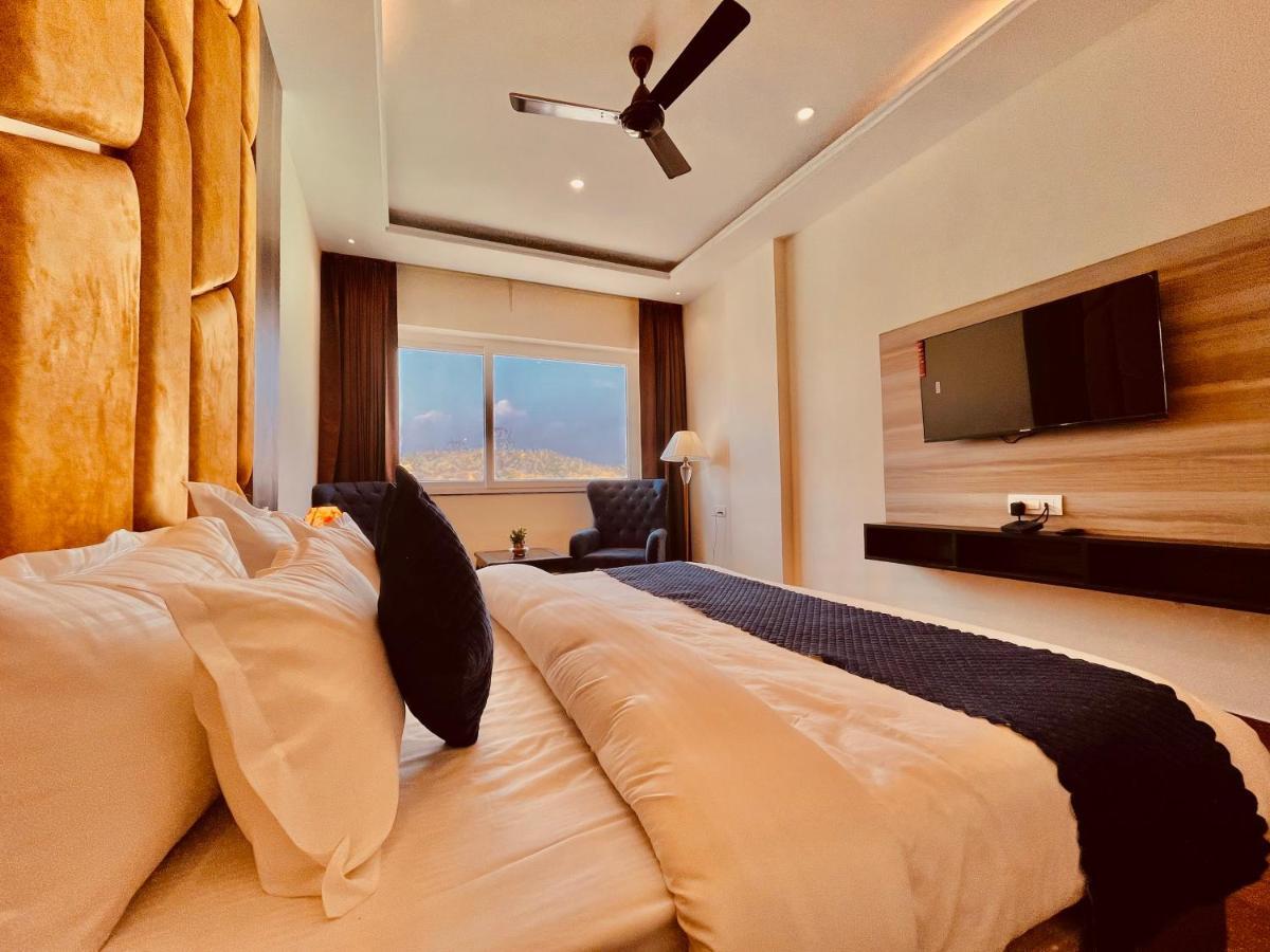 Gange Blossam Resort, Haridwār Buitenkant foto